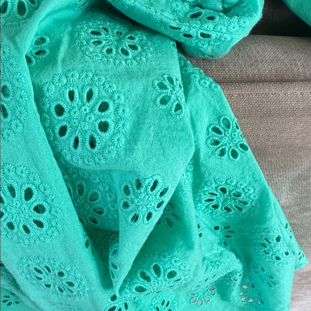 NWT MERSEA Daisy Eyelet Cover Up Size S/M - Picture 11 of 11